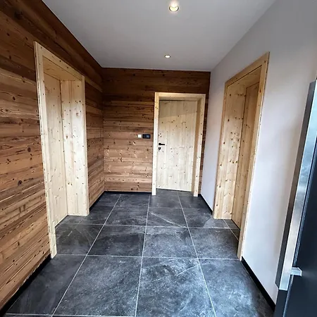 Apartment Horska *